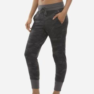 Danskin Camo Sunstainable Soft Touch Joggers